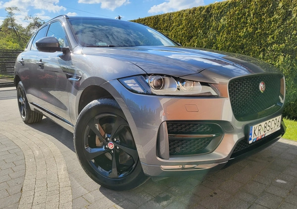 Jaguar F-Pace cena 116990 przebieg: 84000, rok produkcji 2018 z Dynów małe 781